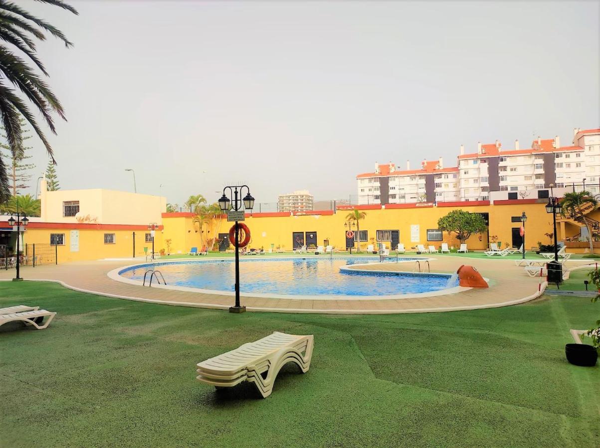 Sunshine Apartment Los Cristianos Лос Кристианос Екстериор снимка